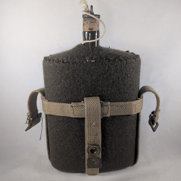 Vintage Original WW2 British UK P37 Canteen & Webbing Cork Stopper Felt Cover - Picture 1 of 16